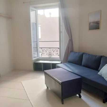 Near Center Appartement